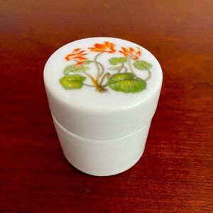 Vintage Takahashi Mini Porcelain Trinket Jar – Made in Japan, Floral Lid